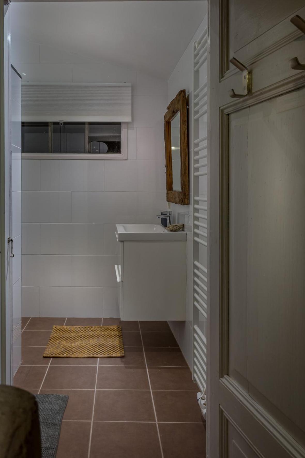Aan De Holle Weg. Zeer Landelijk Gelegen Verbouwde Stal Tot Woning Nuth Bagian luar foto